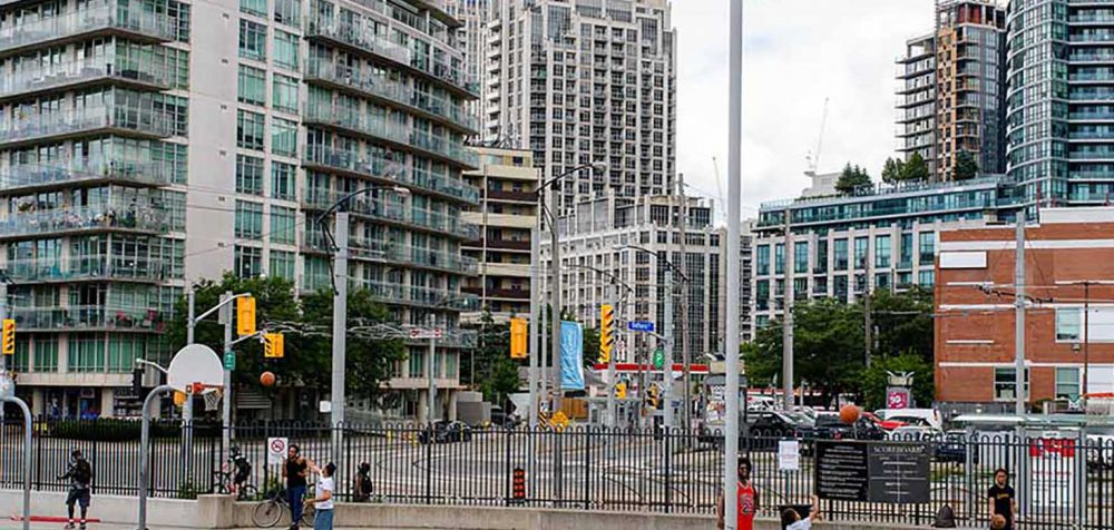 Toronto Finds that Conversion of Empty Offices Into Housing Units is Not Practical